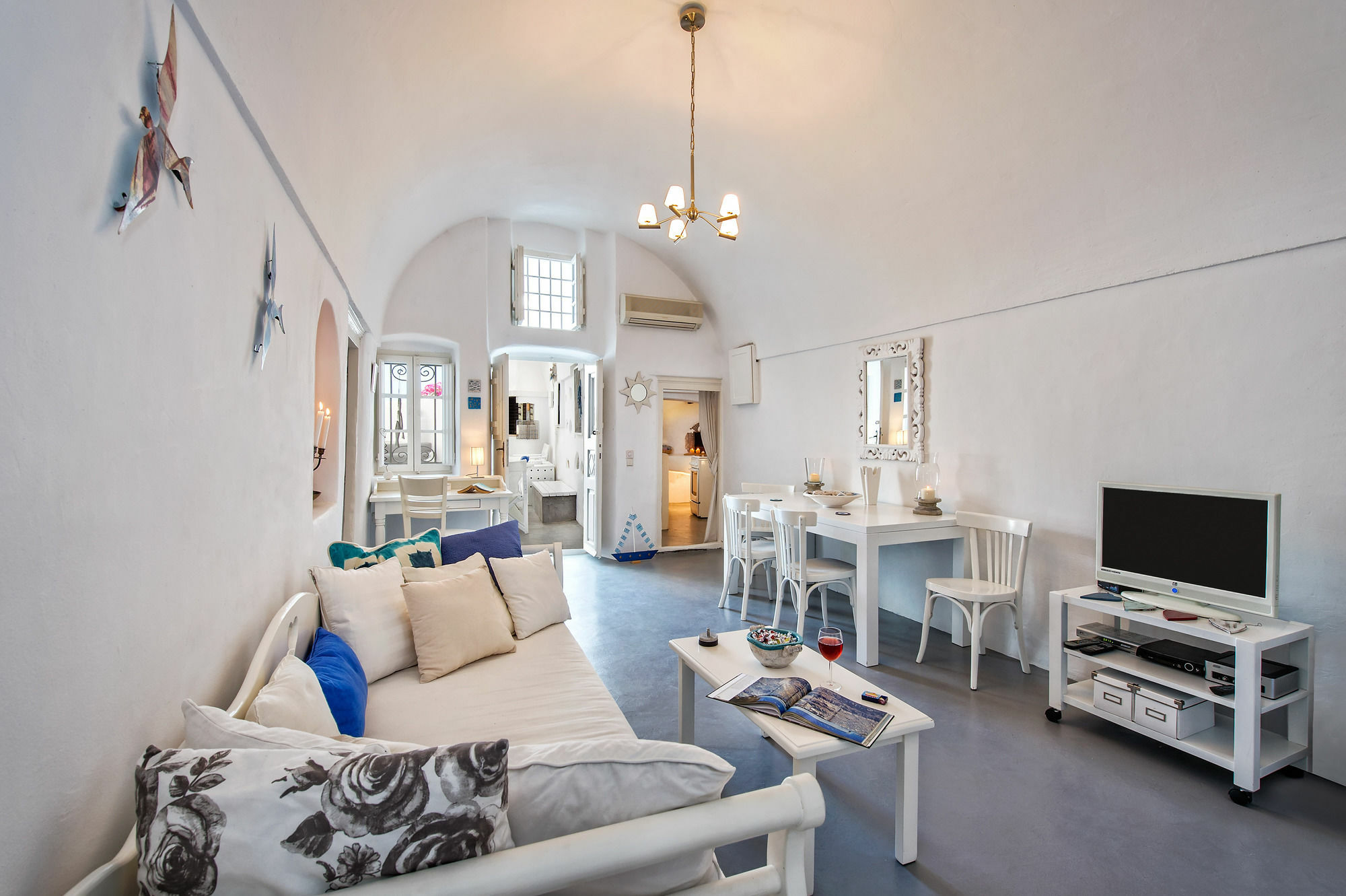 White Cave Private Villa Πύργος Εξωτερικό φωτογραφία